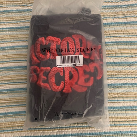 SOLD Victoria’s Secret Black with Red Sequins Tote - Picture 7 of 7